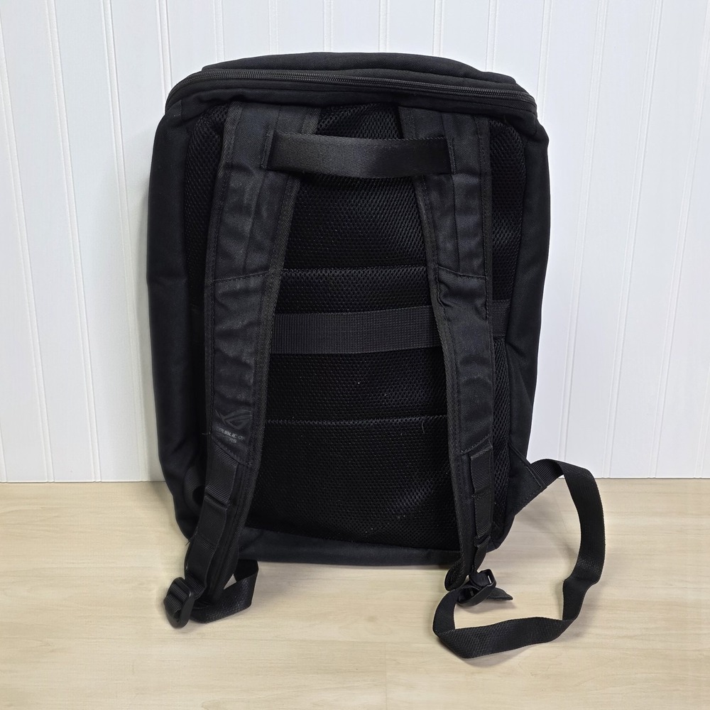 ASUS ROG Ranger Gaming Backpack BP1502 15.6" Black‎ - Picture 3 of 12